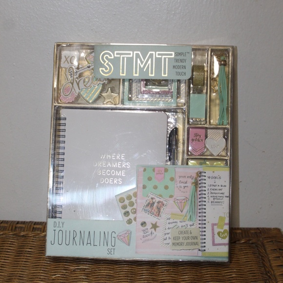 STMT D.I.Y. Journaling Set. - Picture 3 of 5